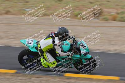 media/Sep-11-2022-SoCal Trackdays (Sun) [[81b7e951af]]/Turn 9 Inside (910am)/